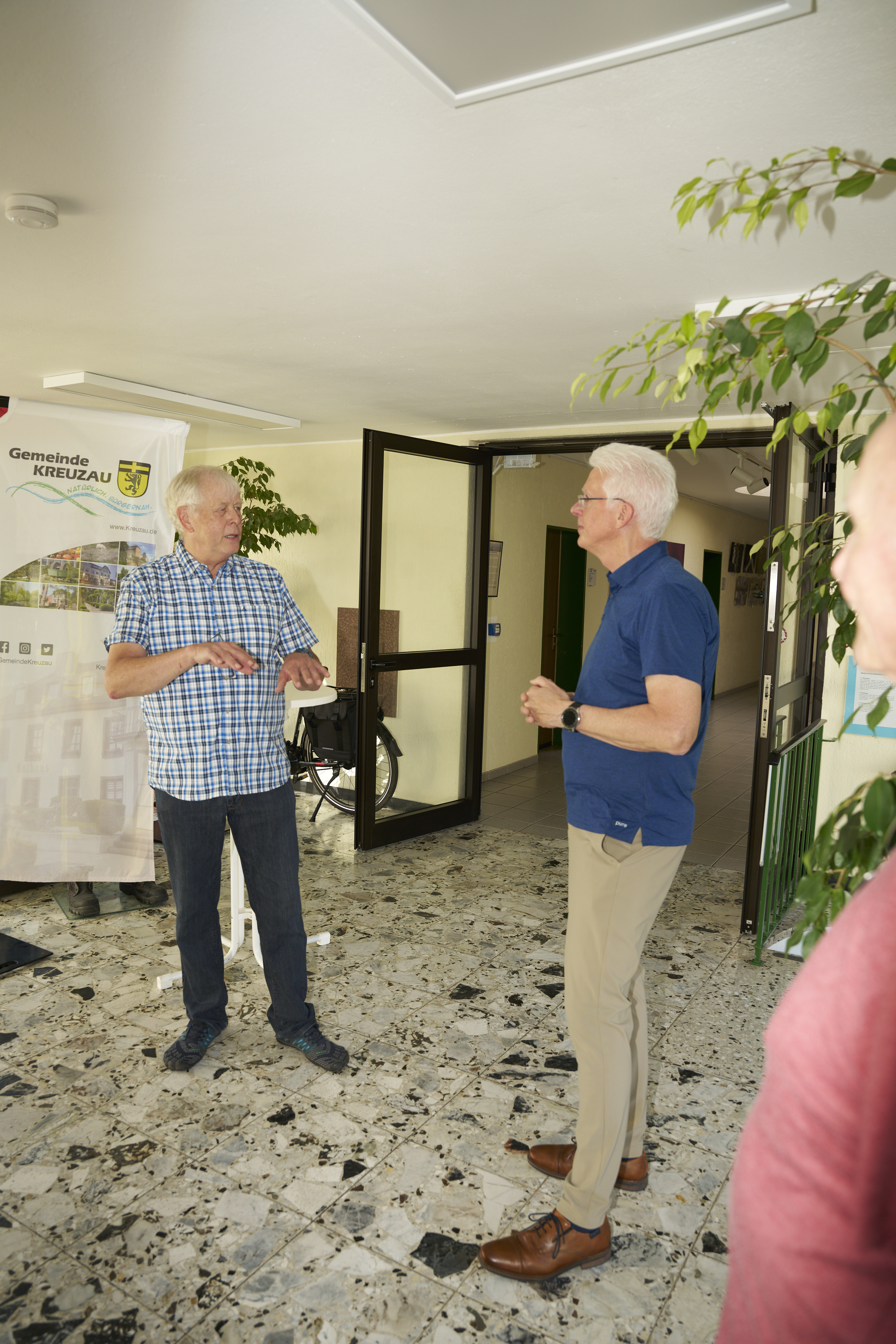 Siegfried Genreith mit Bürgermeister Ingo Eßer Vernissage 30.06.2025